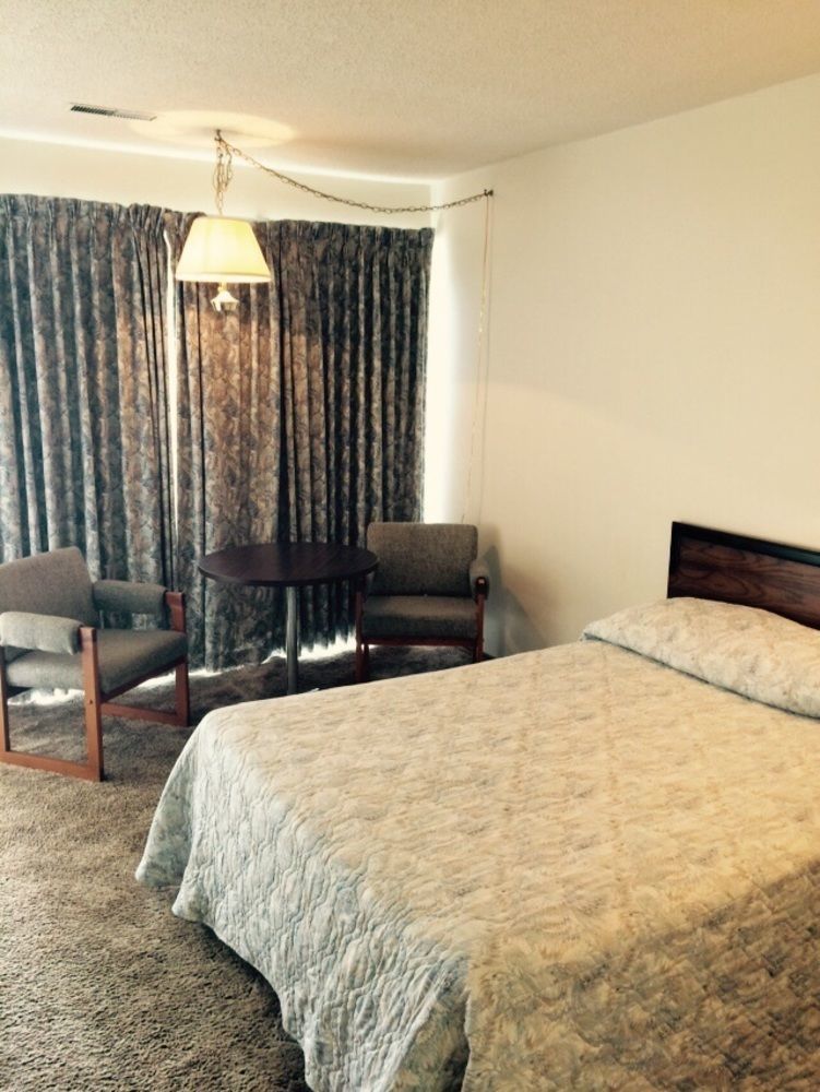 Town'N Country Motor Inn เลมมิงตัน ภายนอก รูปภาพ